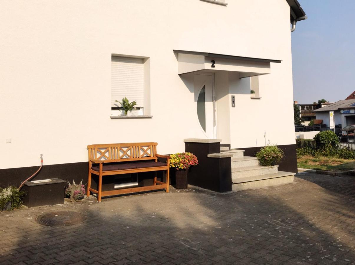 123 Zimmerfrei Schoneck Exterior photo